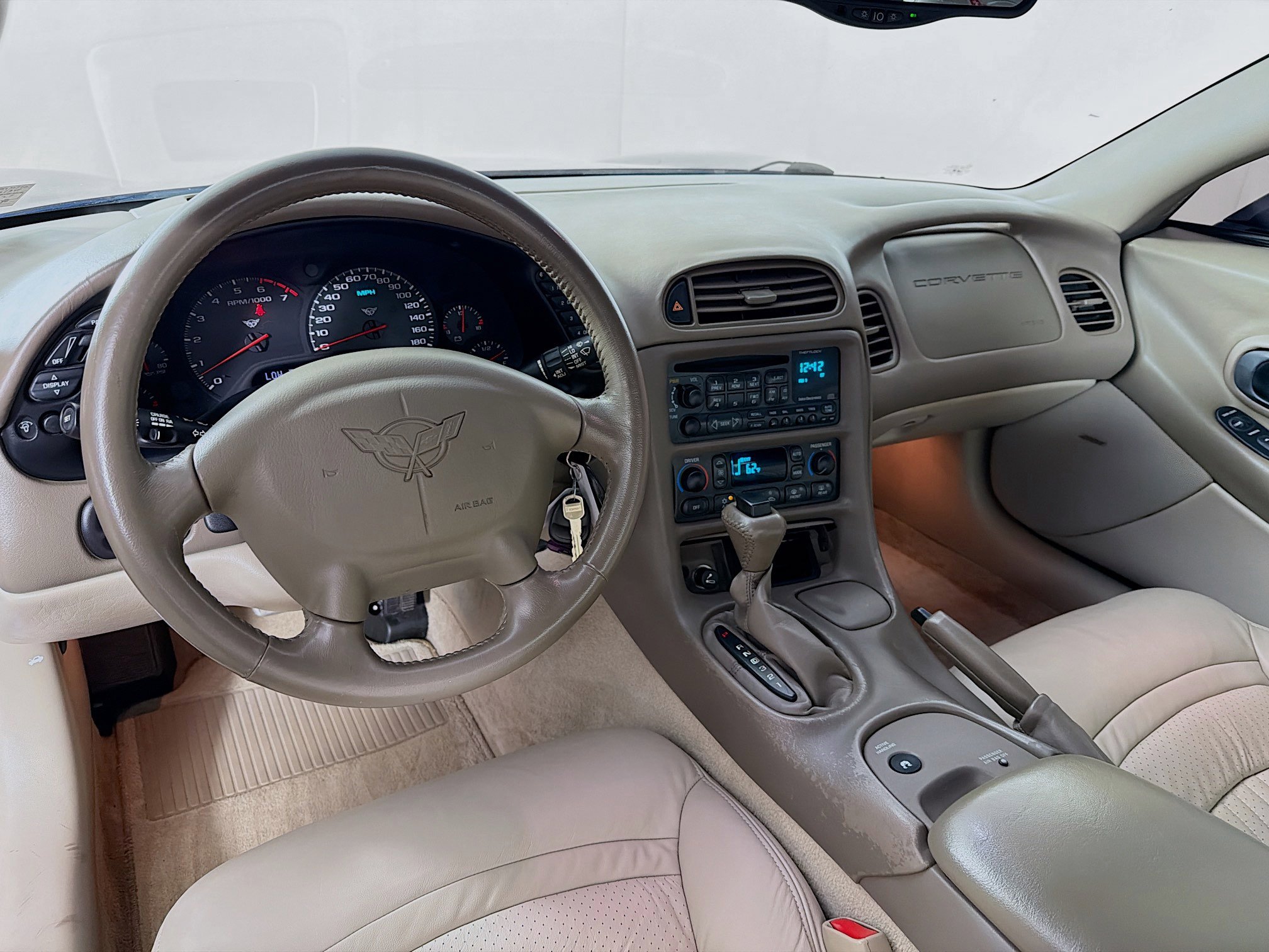 Used 2004 Chevrolet Corvette Convertible w/ Preferred Equipment Group image 21