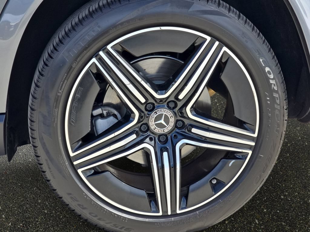 Used 2025 Mercedes-Benz GLE 450e 4MATIC image 37