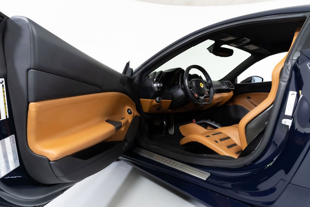 Used 2017 Ferrari 488 GTB RWD image 22