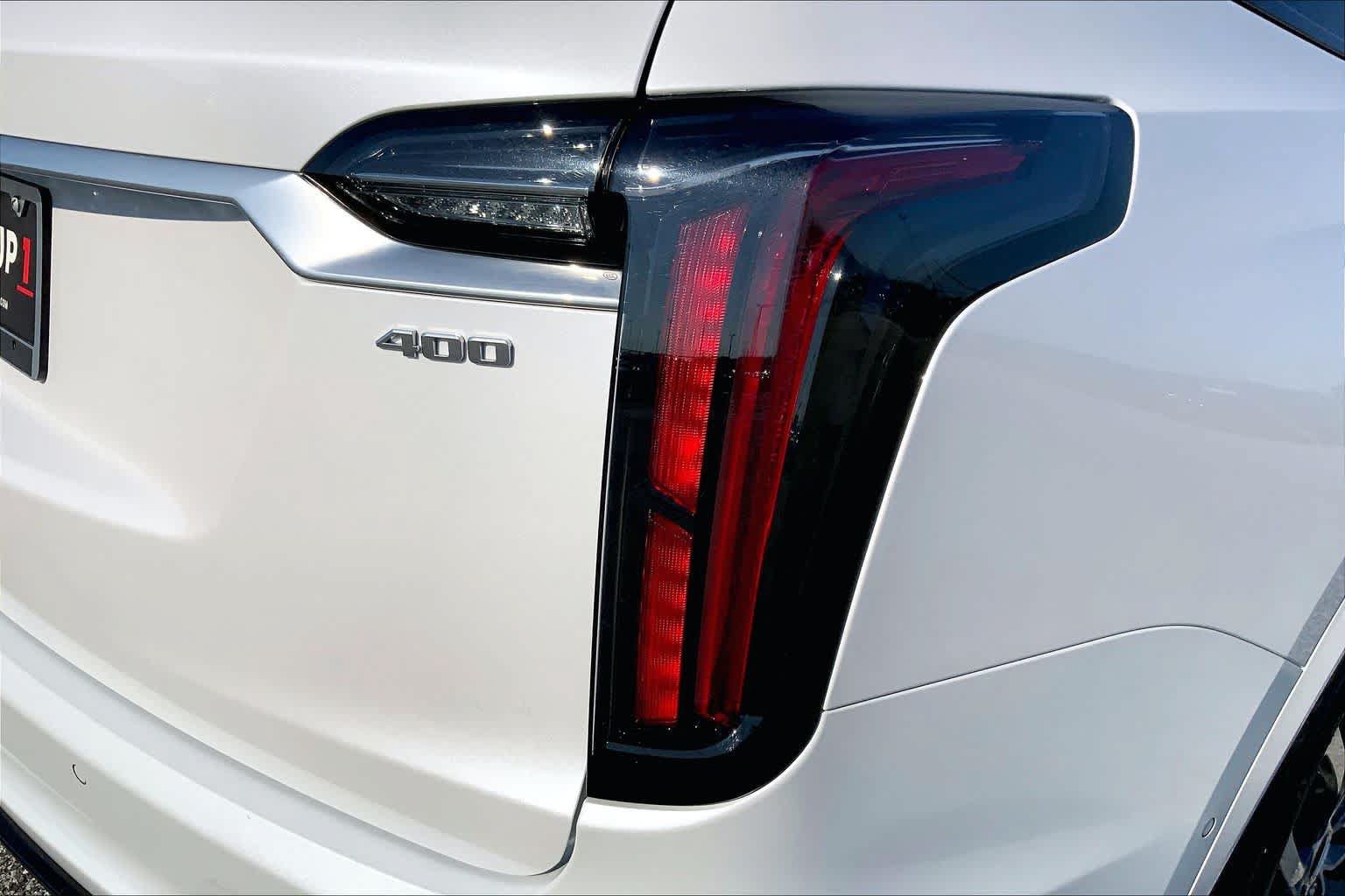 Used 2025 Cadillac XT6 Sport w/ Technology Package AWD/4WD image 30