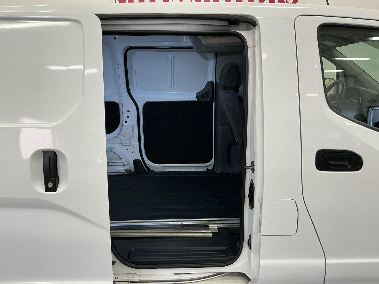 Used 2019 Nissan NV200 SV w/ Navigation Package FWD image 11