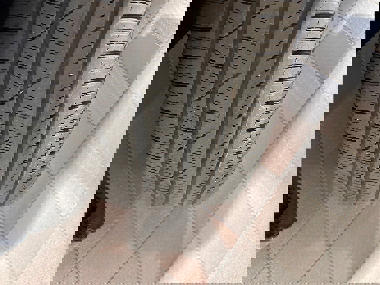 Used 2021 Volvo XC90 T8 Inscription Expression w/ Climate Package image 37