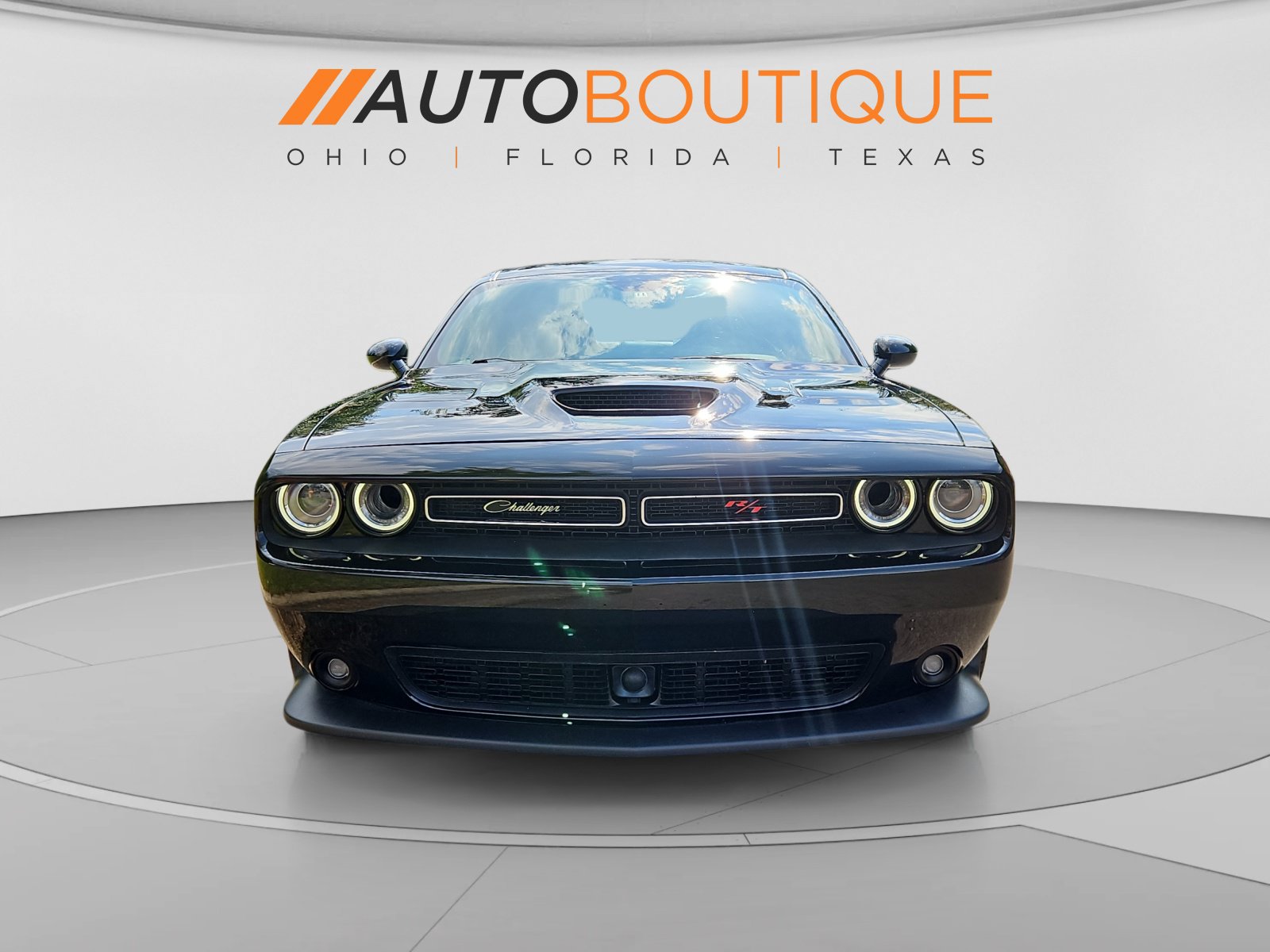 Used 2019 Dodge Challenger R/T Scat Pack w/ Dynamics Package RWD image 8