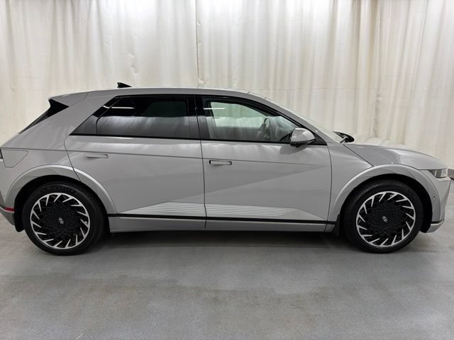 Used 2024 Hyundai Ioniq 5 Limited AWD/4WD image 7