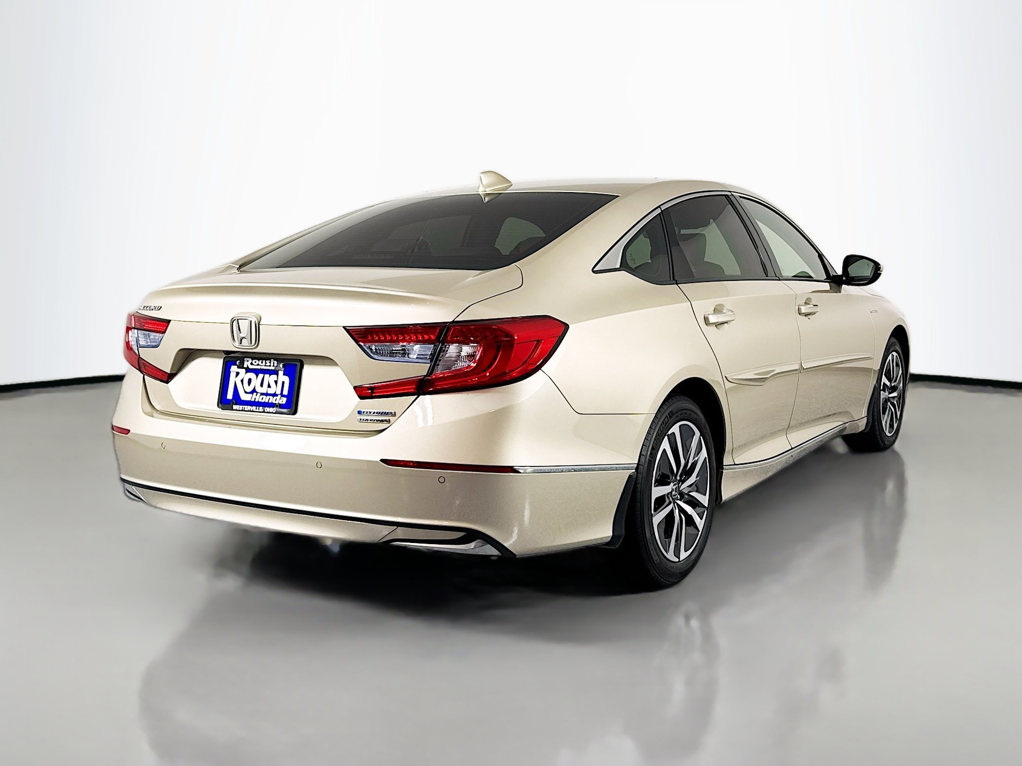 Certified 2019 Honda Accord Touring image 5