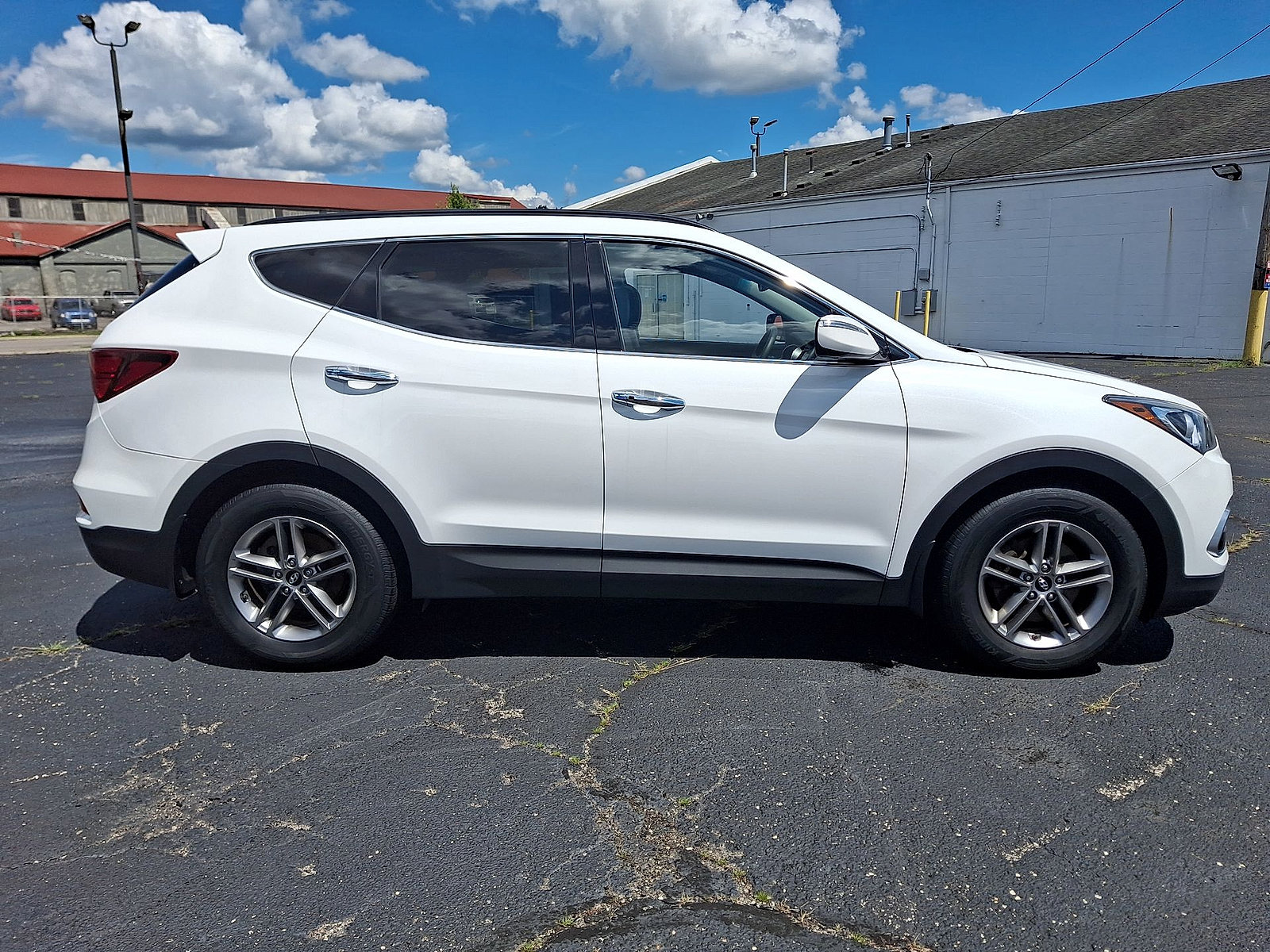 Used 2018 Hyundai Santa Fe Sport w/ 2.4L Tech Package 04 AWD/4WD image 26