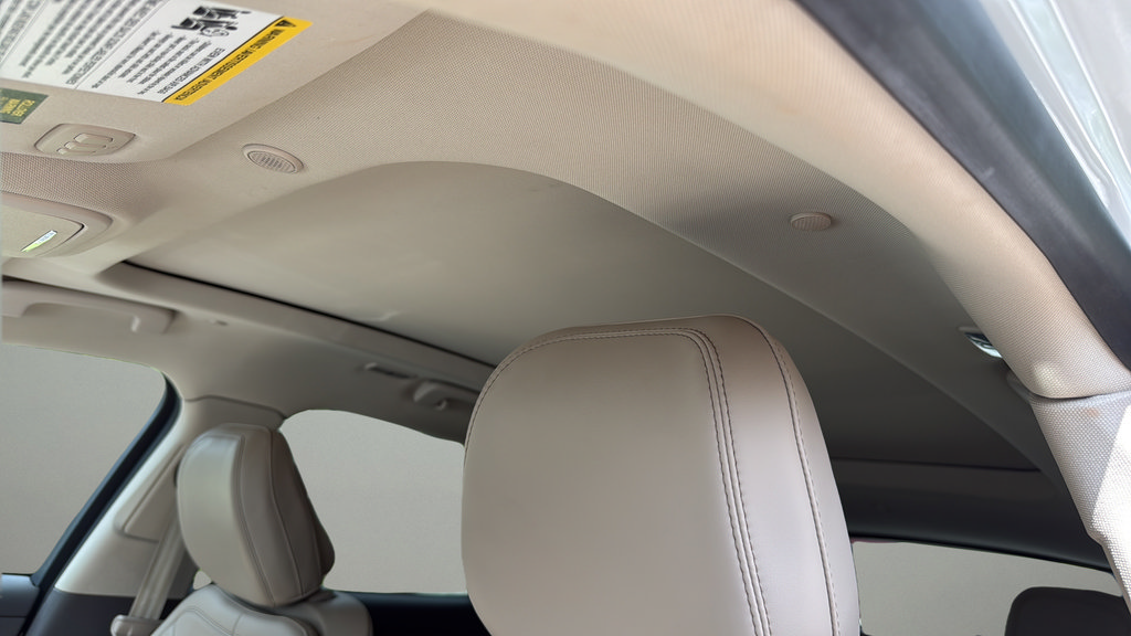 Used 2020 Lincoln Corsair AWD w/ Premium Package image 12