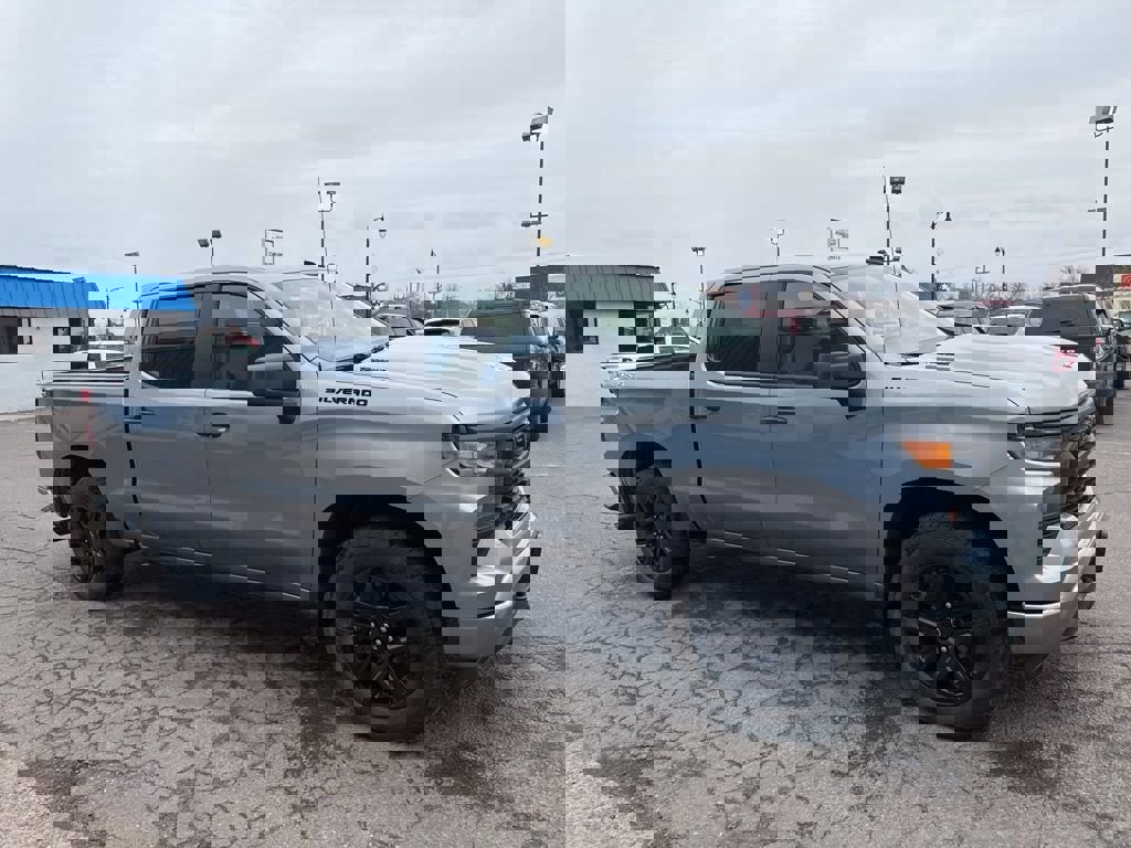 New 2026 Chevrolet Silverado 1500 Custom w/ Turbomax Blackout Package image 5