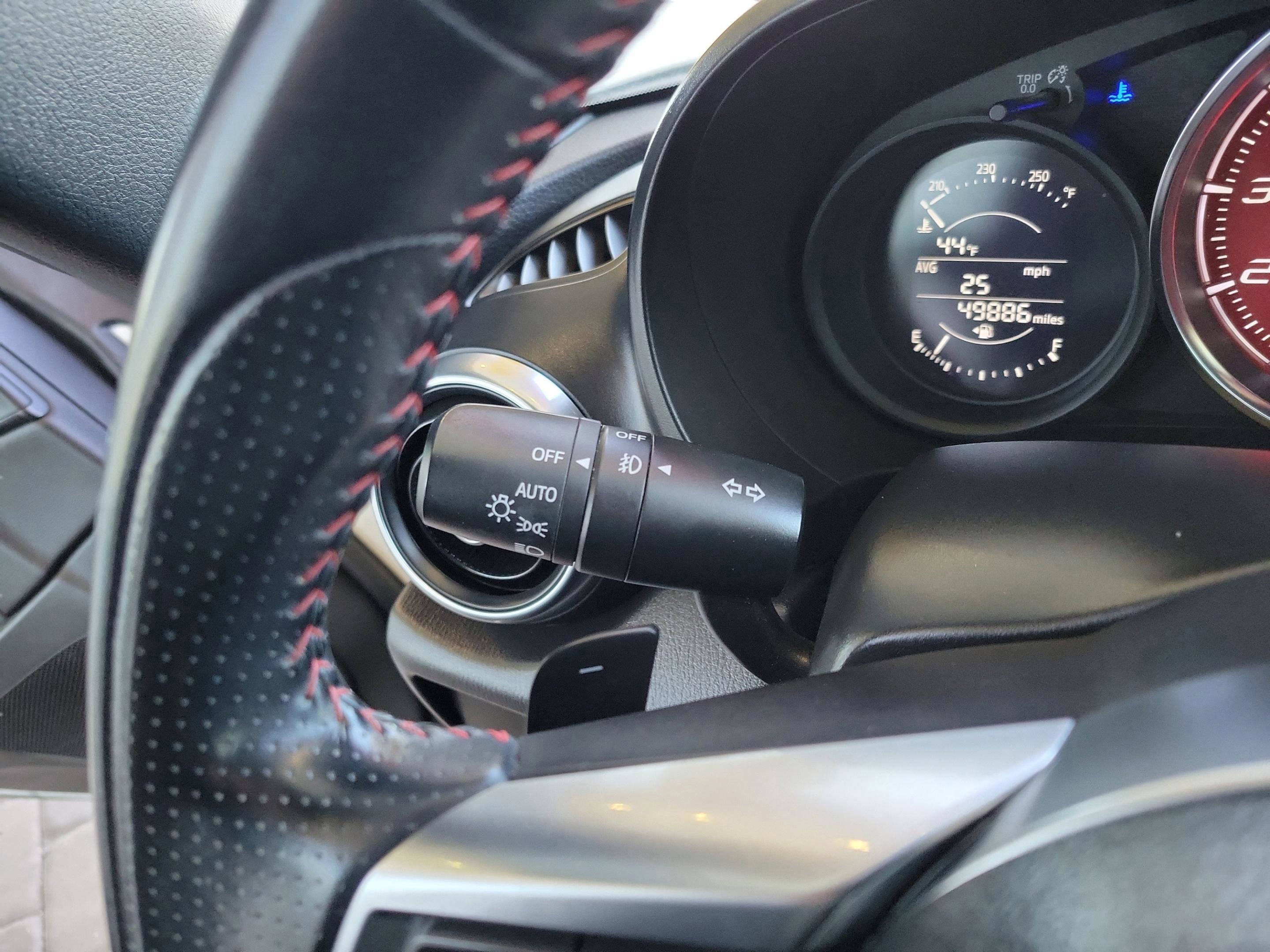 Used 2017 FIAT 124 Spider Abarth image 10