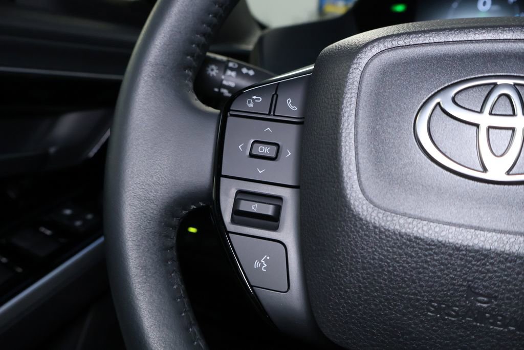 Used 2024 Toyota bZ4X XLE image 24