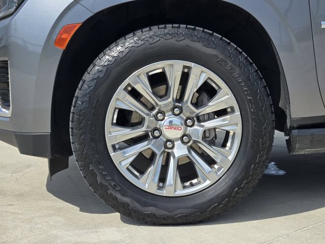 Used 2021 GMC Yukon Denali w/ Advanced Technology Package RWD image 11