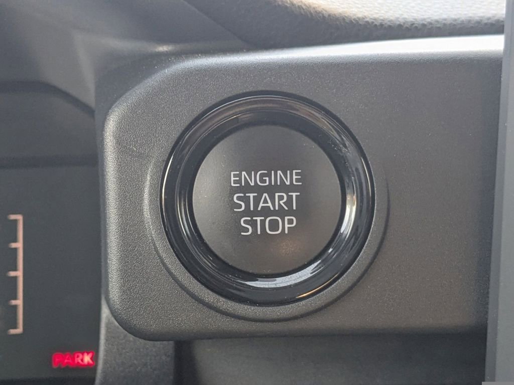 Used 2024 Toyota Tacoma SR5 AWD/4WD image 11