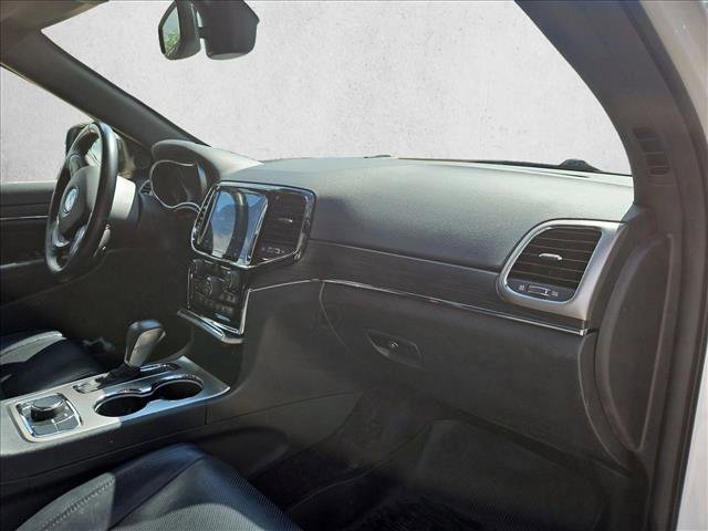 Used 2019 Jeep Grand Cherokee Limited w/ Luxury Group II image 21