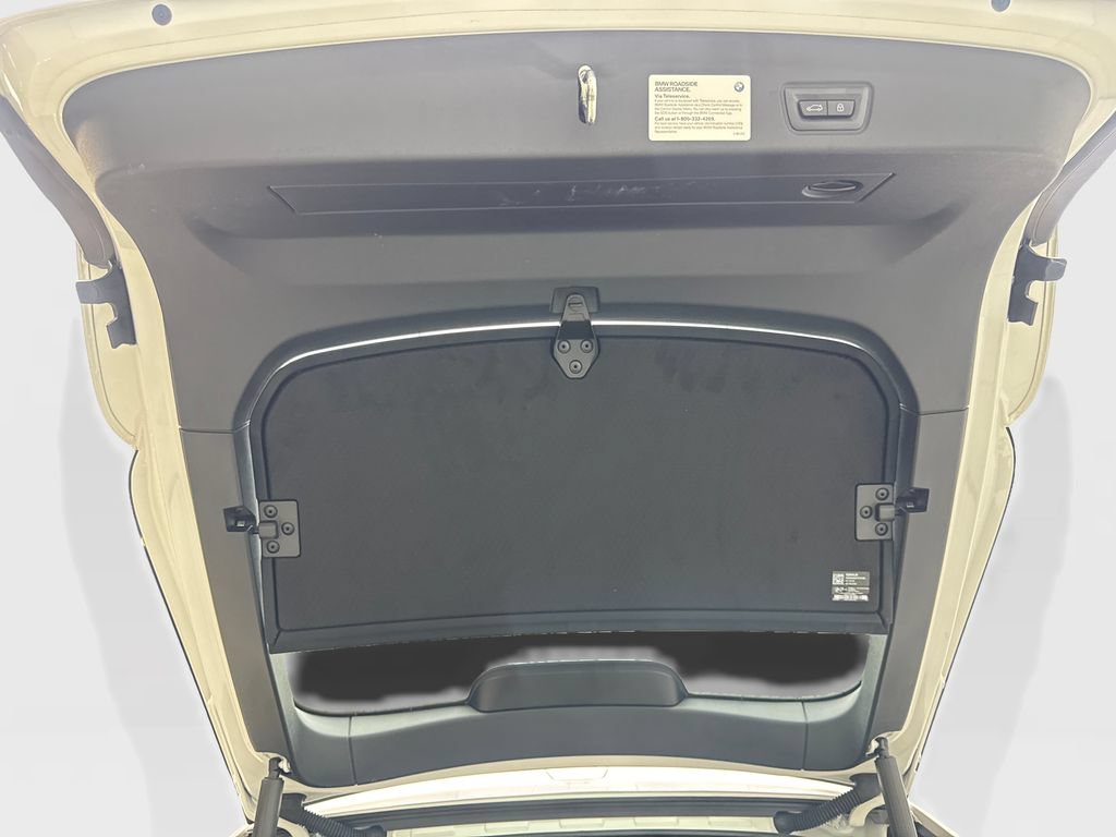 Used 2023 BMW i4 eDrive40 w/ M Sport Package RWD image 83