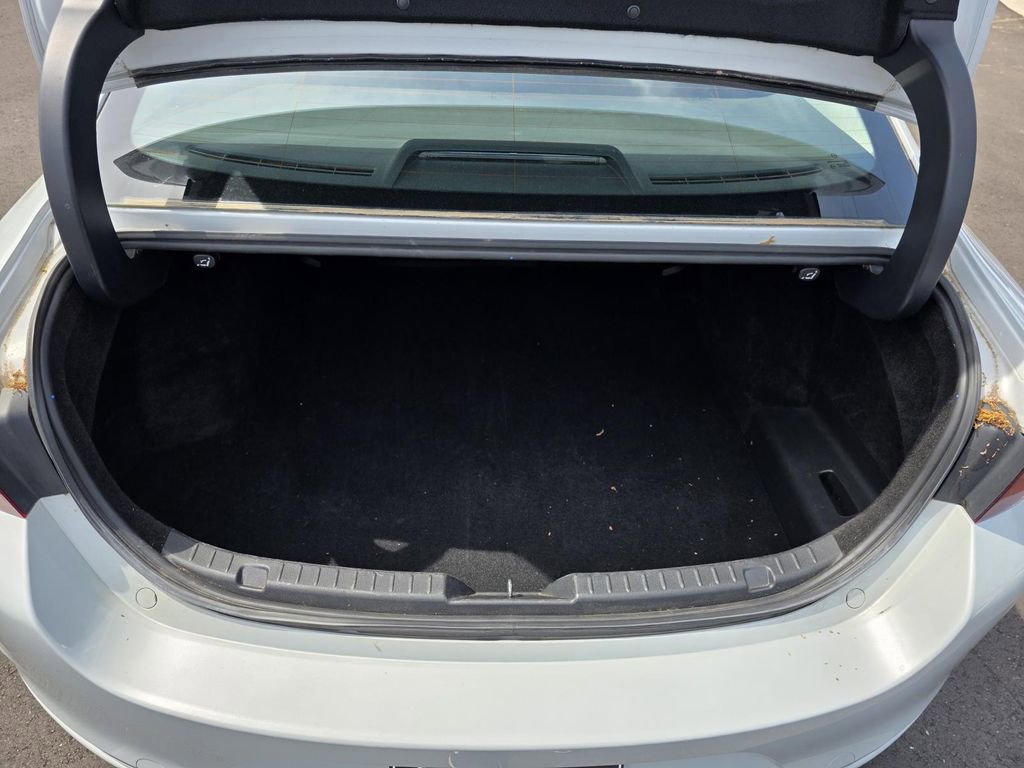 Used 2024 MAZDA MAZDA3 s image 9