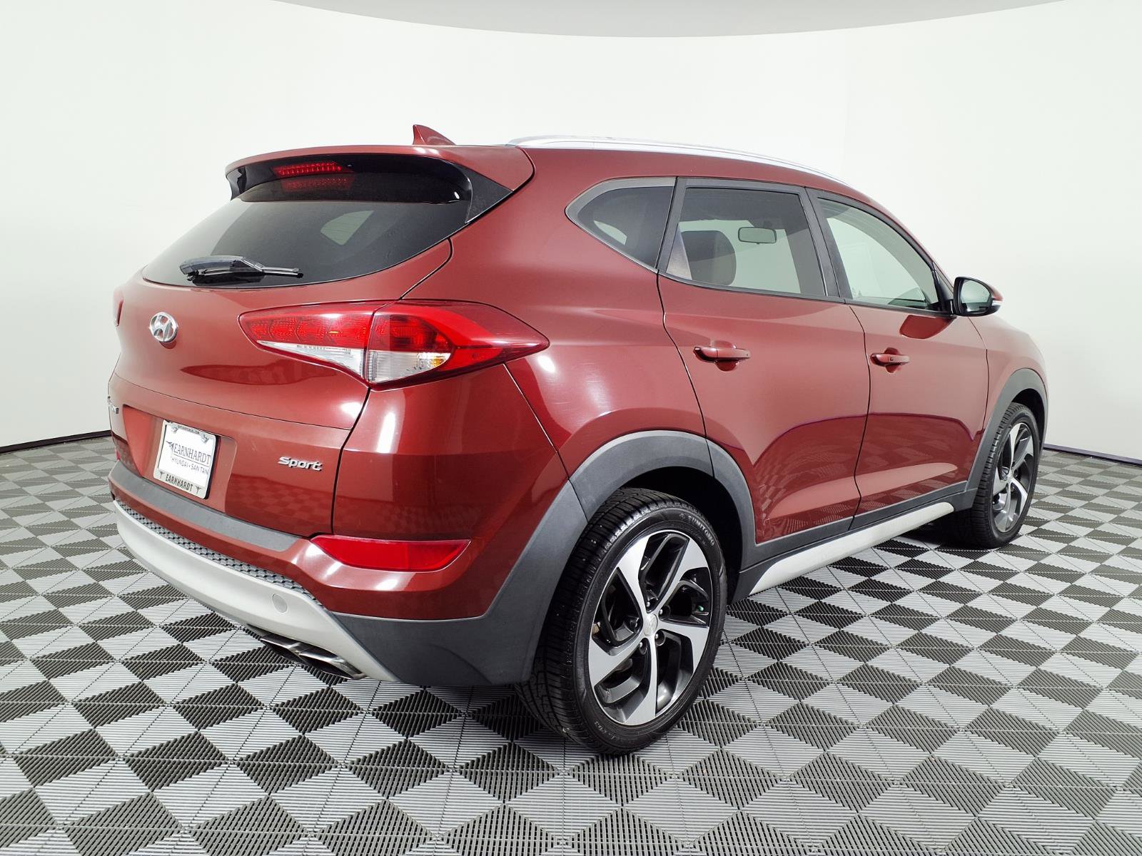 Used 2018 Hyundai Tucson Sport FWD image 4