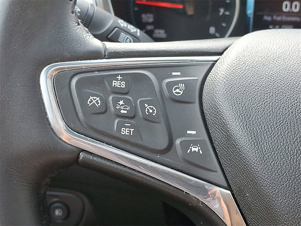 Used 2018 Chevrolet Equinox Premier image 22