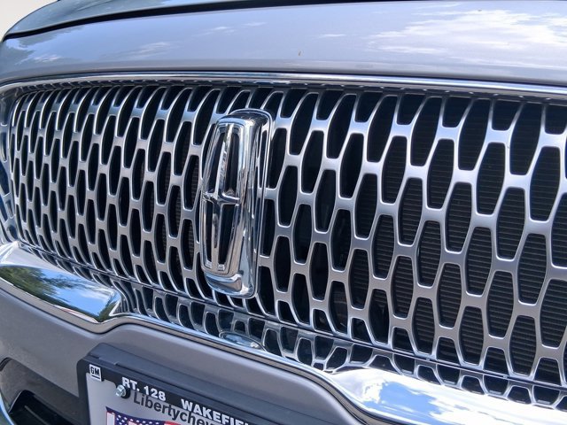 Used 2023 Lincoln Nautilus Reserve AWD/4WD image 10