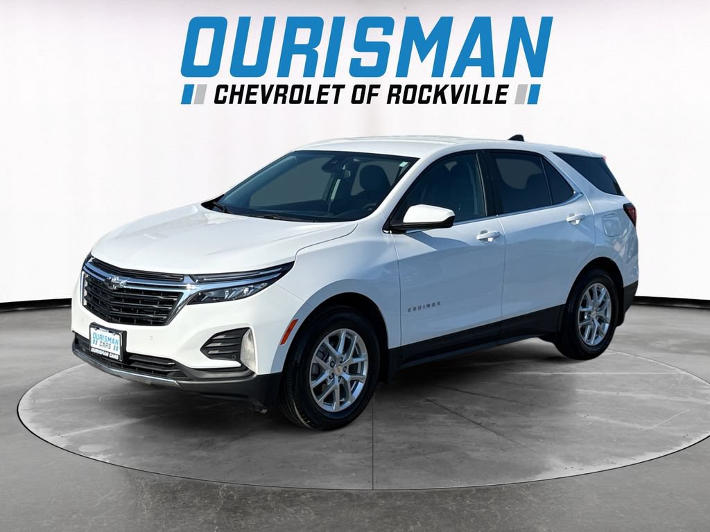 Used 2024 Chevrolet Equinox LT w/ LPO, Cargo Package FWD image 2