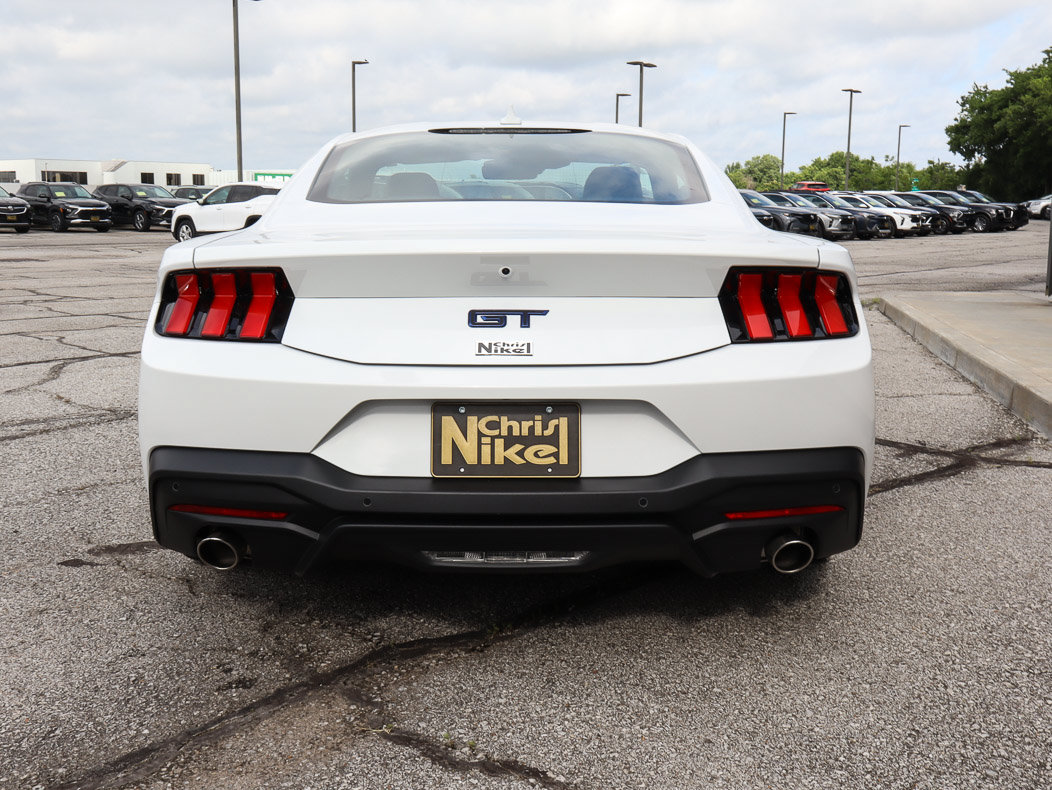 Used 2024 Ford Mustang GT Premium w/ California Special Package RWD image 5