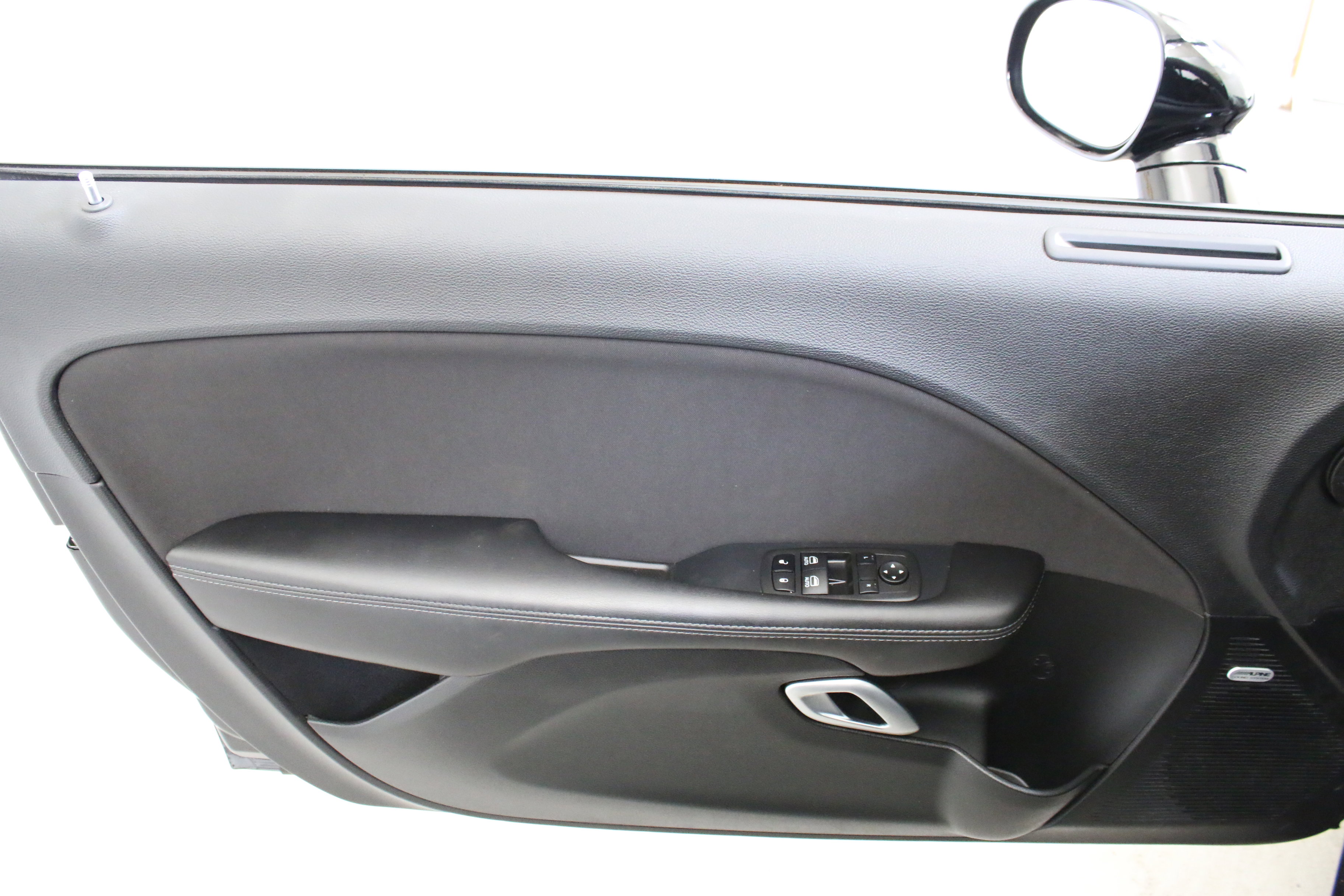 Used 2023 Dodge Challenger SXT image 22