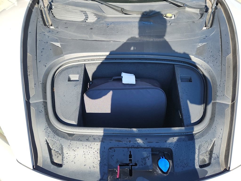 Certified 2025 Porsche Taycan Turbo image 27