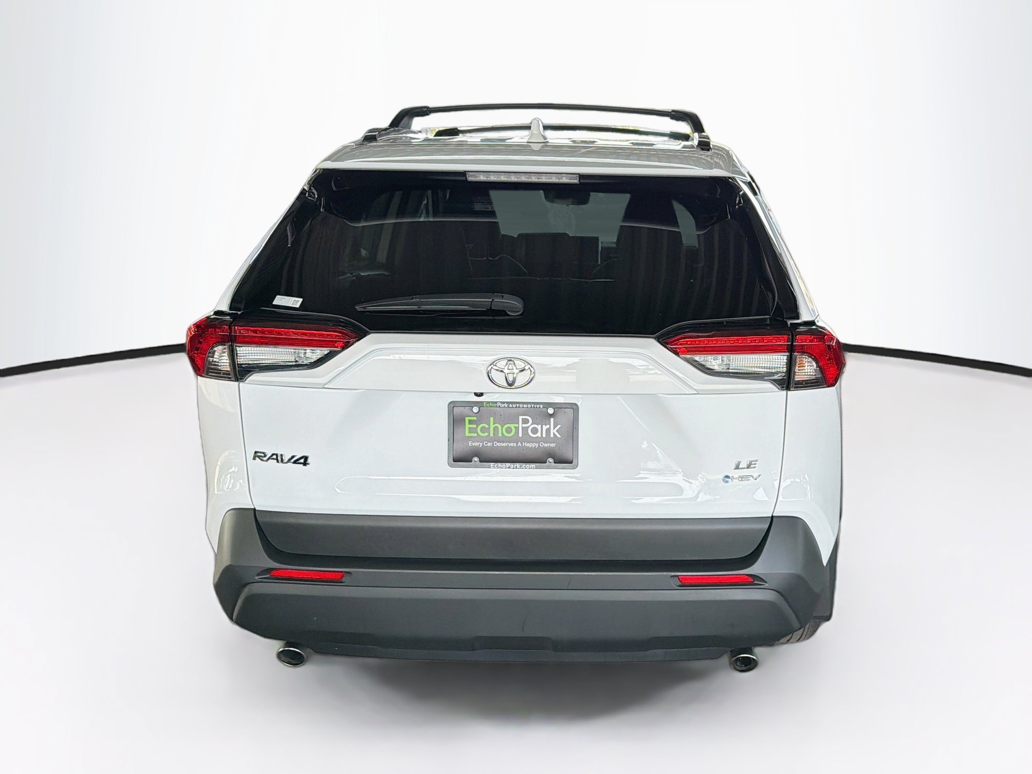Used 2025 Toyota RAV4 LE AWD/4WD image 7
