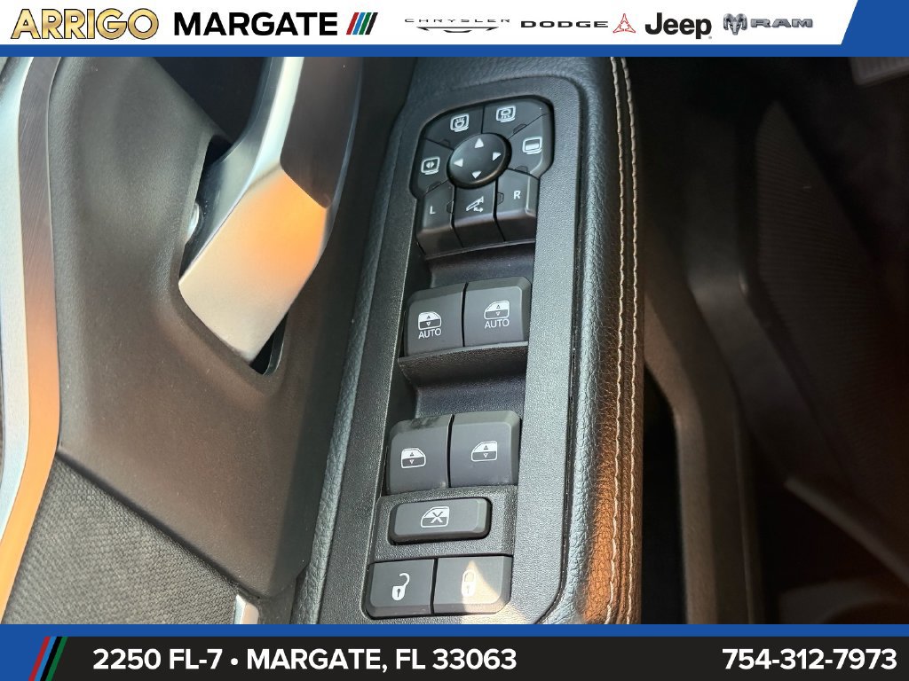 Used 2026 RAM 2500 Big Horn AWD/4WD image 32