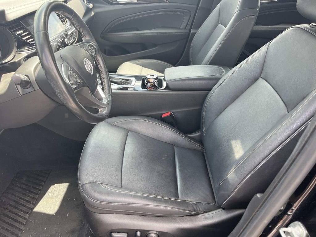 Used 2018 Buick Regal Essence w/ Sights and Sounds Package AWD/4WD image 23