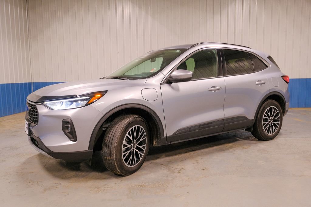 Used 2024 Ford Escape Base video 2
