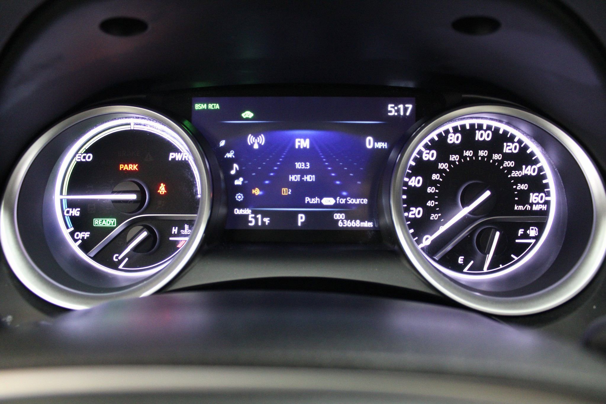 Used 2023 Toyota Camry XLE image 37