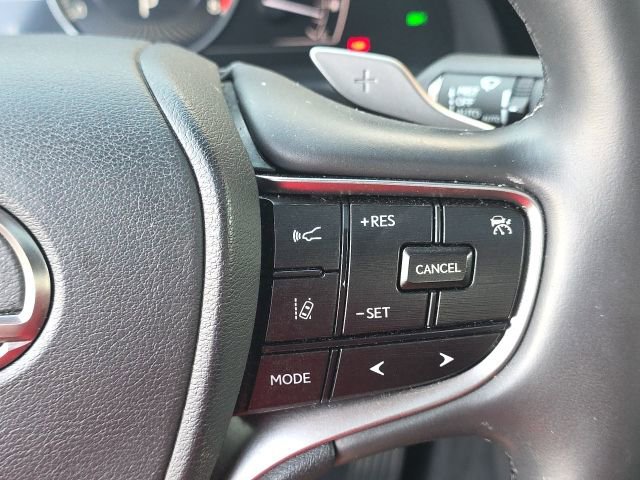 Used 2023 Lexus ES 250 w/ Premium Package image 19