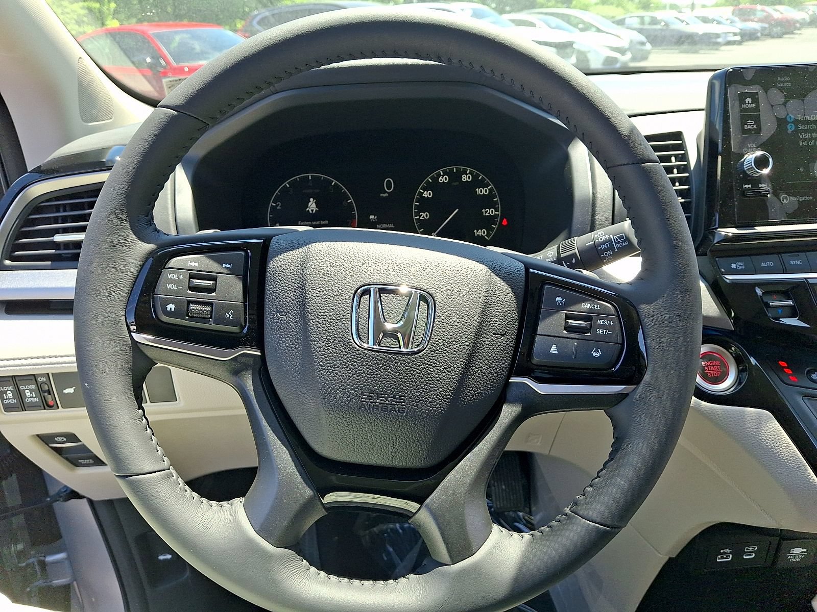 New 2026 Honda Odyssey Touring image 9
