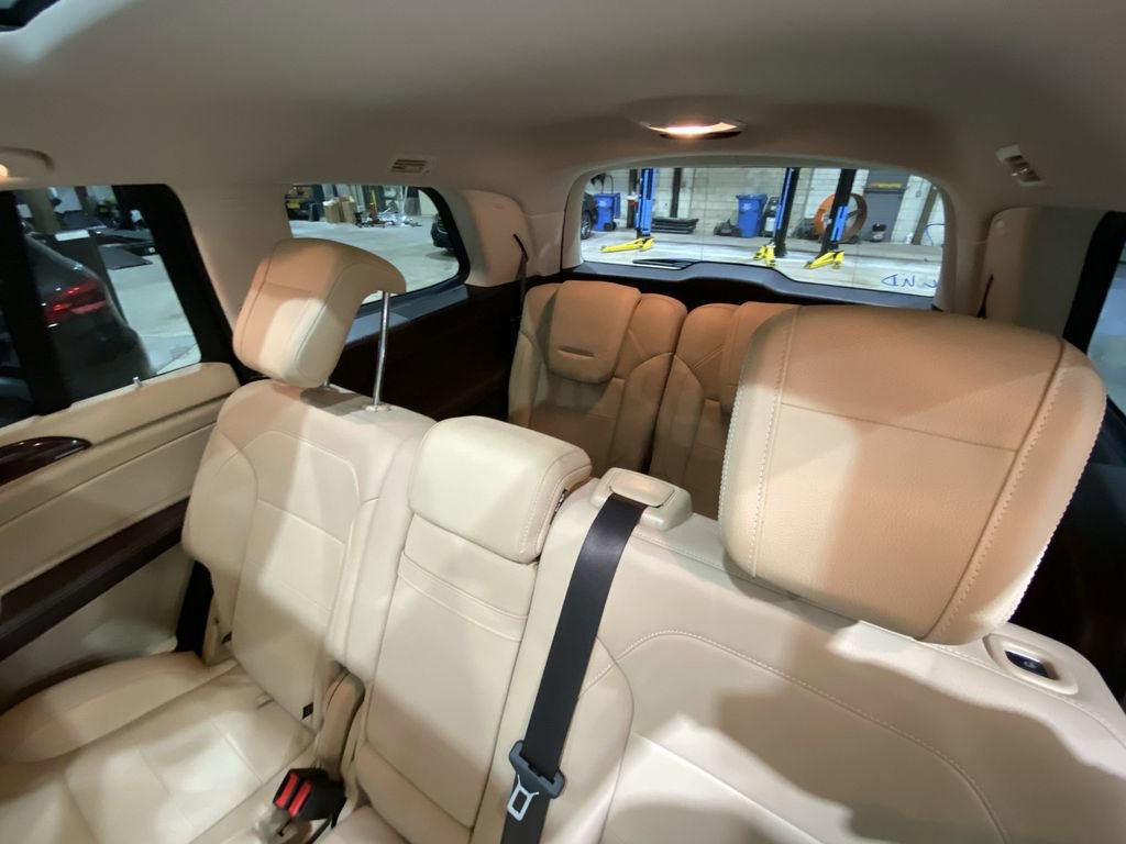 Used 2018 Mercedes-Benz GLS 450 4MATIC image 5
