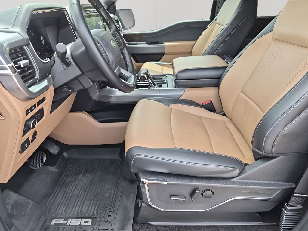 Used 2022 Ford F150 Lariat w/ Max Trailer Tow Package image 32