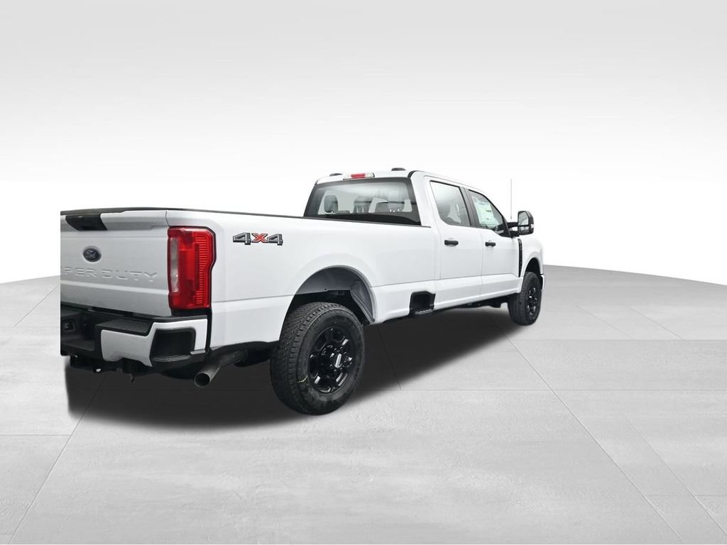 New 2026 Ford F350 4x4 Crew Cab Super Duty image 7