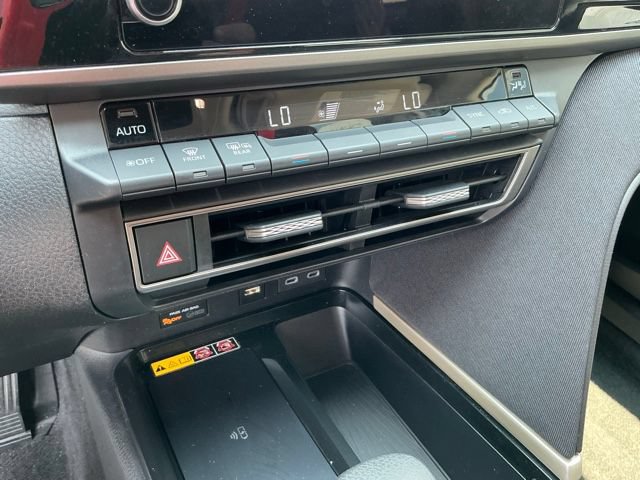 Used 2025 Toyota Camry LE FWD image 22