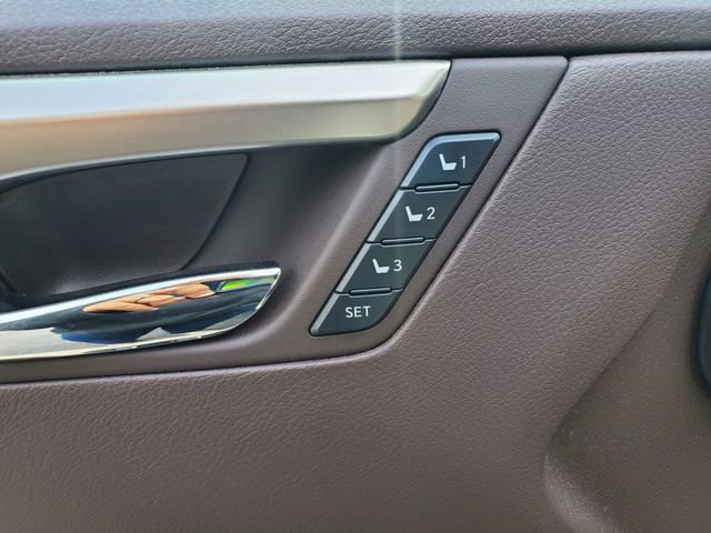 Used 2019 Lexus RX 350 AWD w/ Premium Package image 16