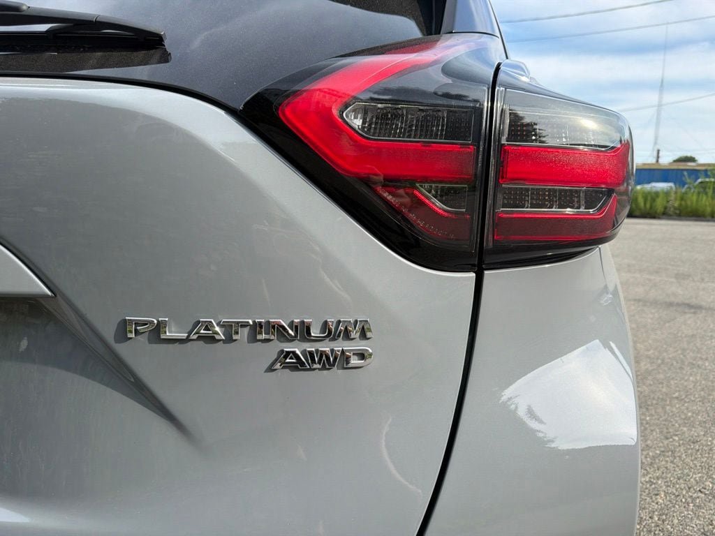 Used 2024 Nissan Murano Platinum w/ Cargo Package AWD/4WD image 10