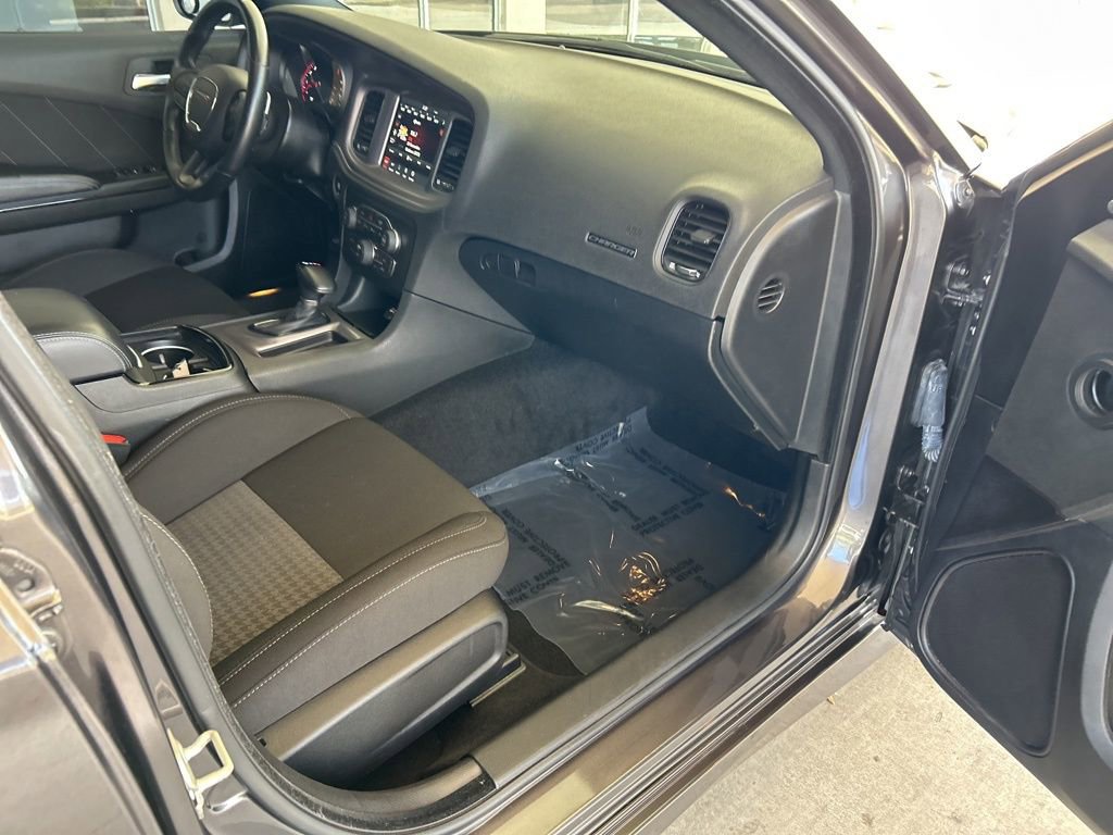 Used 2023 Dodge Charger R/T w/ Blacktop Package image 24