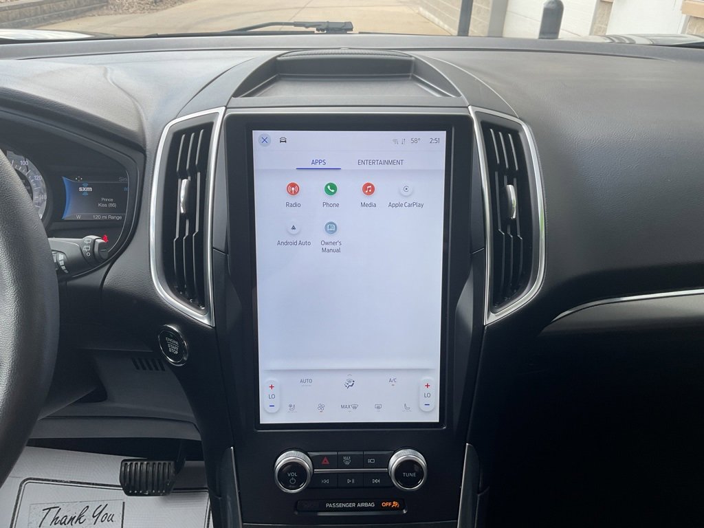 Used 2024 Ford Edge Titanium image 16