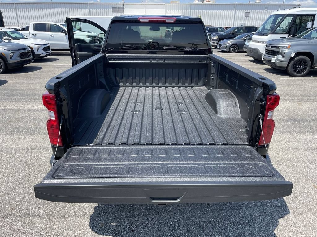 New 2026 Chevrolet Silverado 2500 Custom w/ Custom Value Package AWD/4WD image 22
