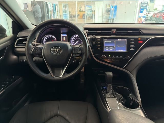 Used 2018 Toyota Camry LE image 26