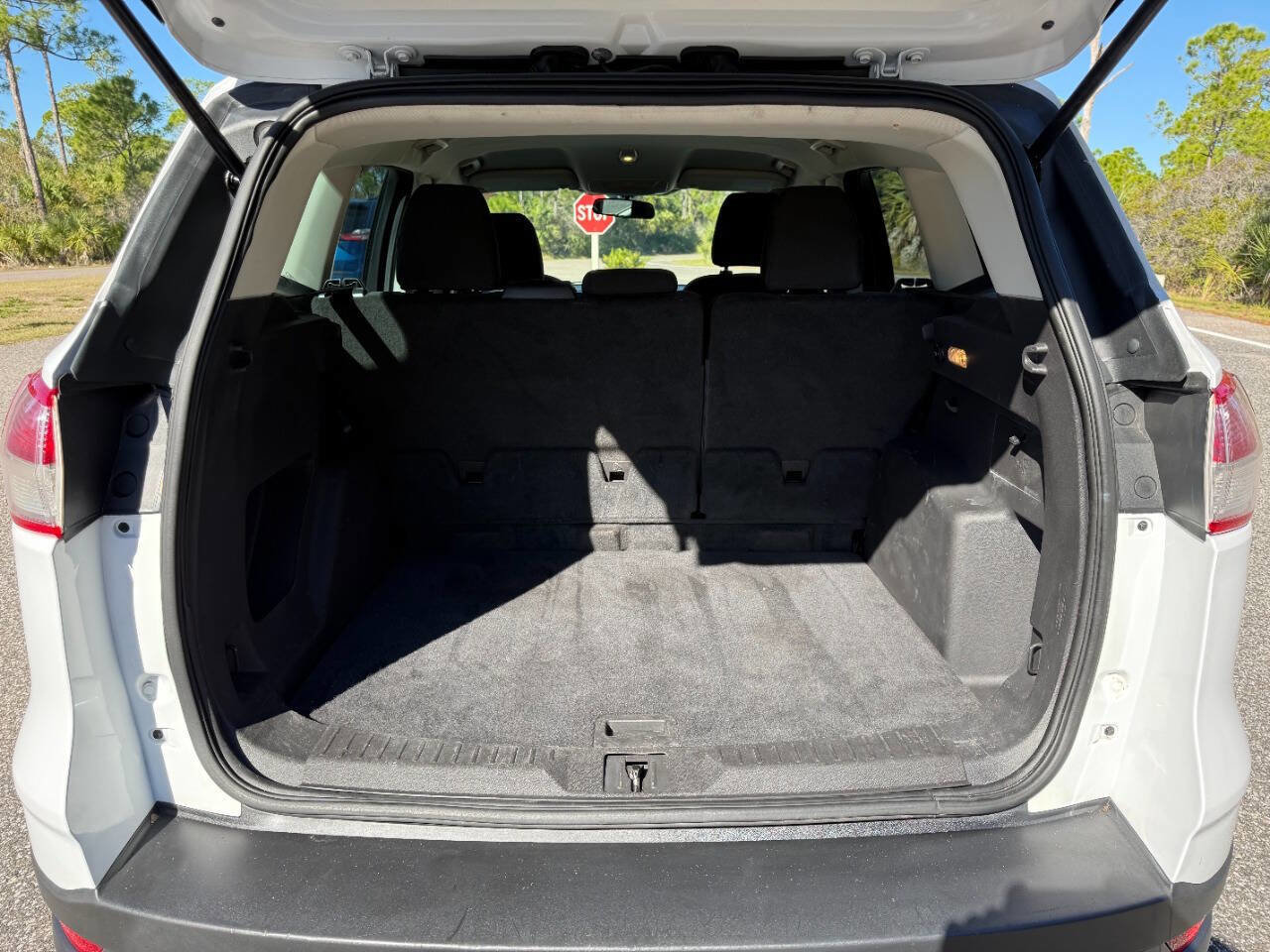 Used 2014 Ford Escape S image 17