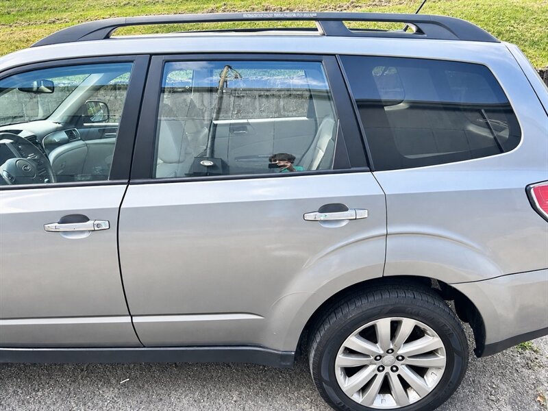 Used 2011 Subaru Forester 2.5X Limited w/ Protection Group 3 AWD/4WD image 19
