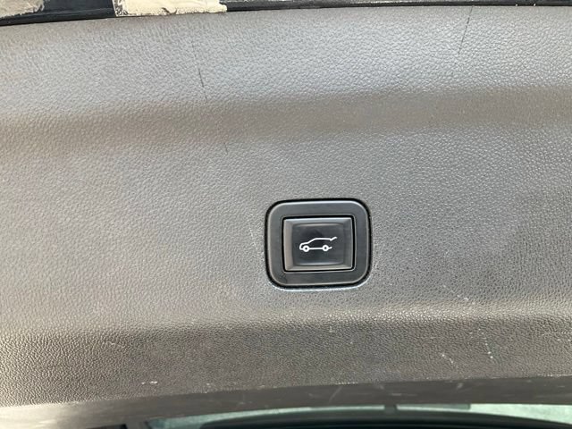 Used 2021 GMC Yukon XL Denali AWD/4WD image 20