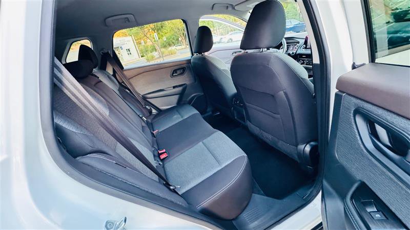 Used 2021 Nissan Rogue S FWD image 24