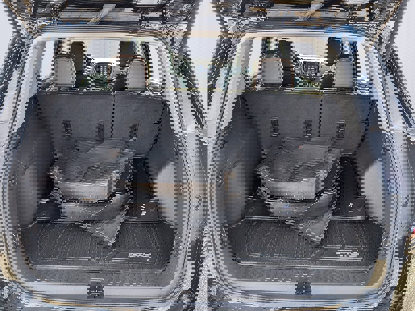 Certified 2023 GMC Terrain AT4 w/ Infotainment Package II image 11