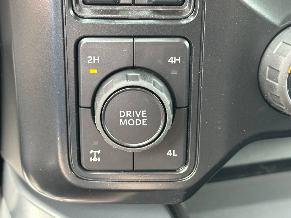 New 2026 Ford F250 XLT w/ XLT Premium Package AWD/4WD image 12