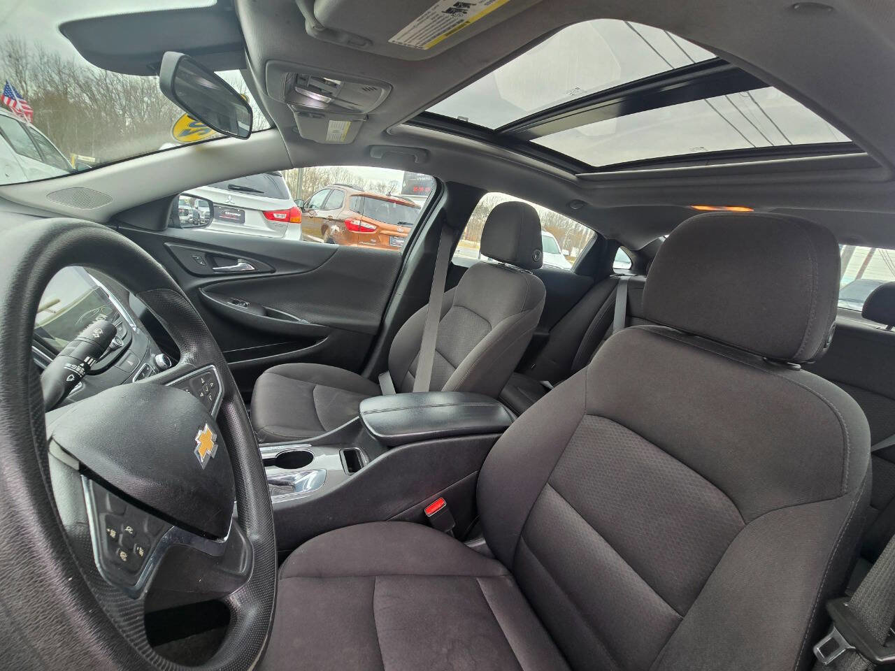 Used 2019 Chevrolet Malibu LT FWD image 26
